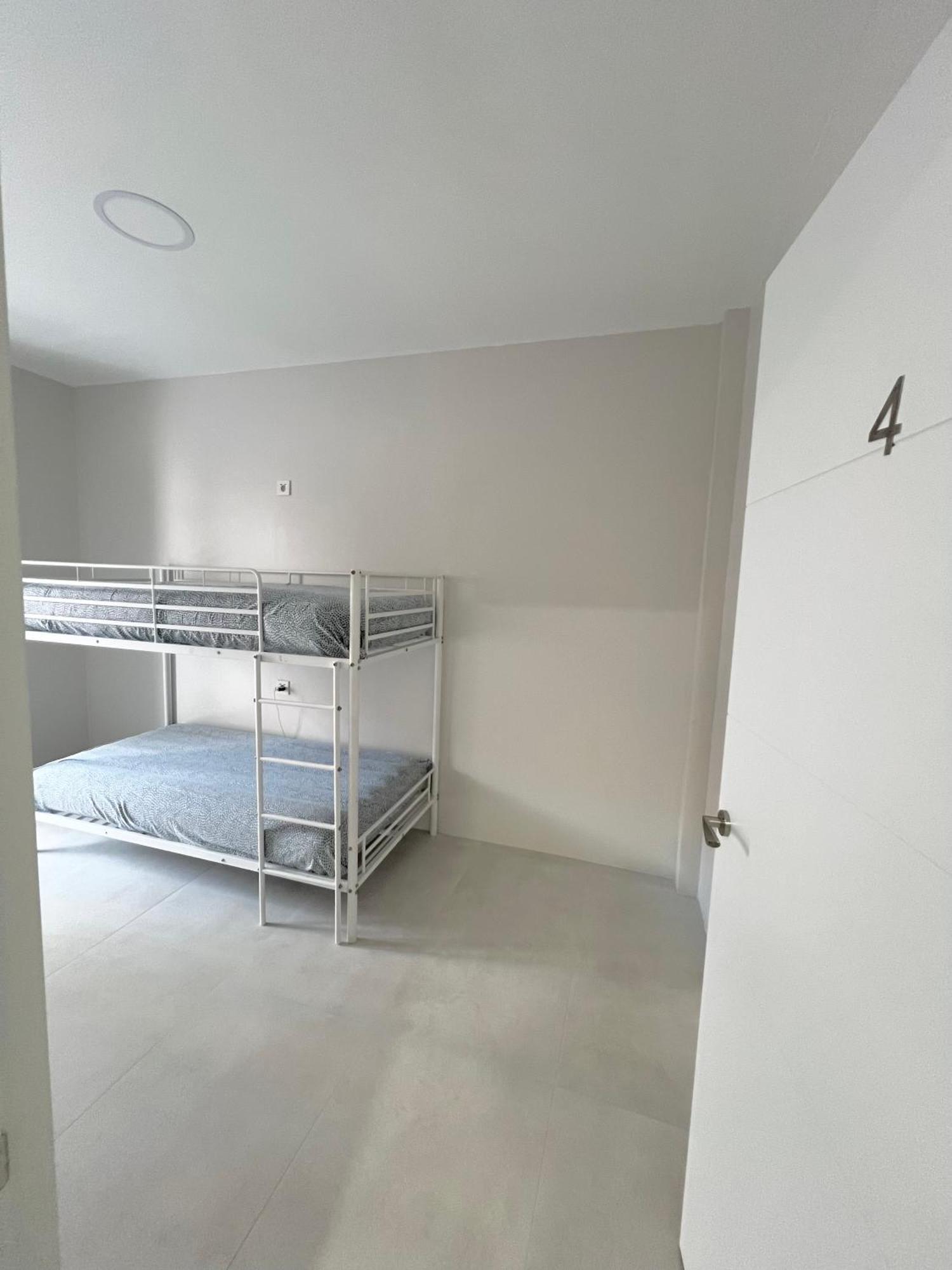 Hostel Oasis Madrid Eksteriør billede